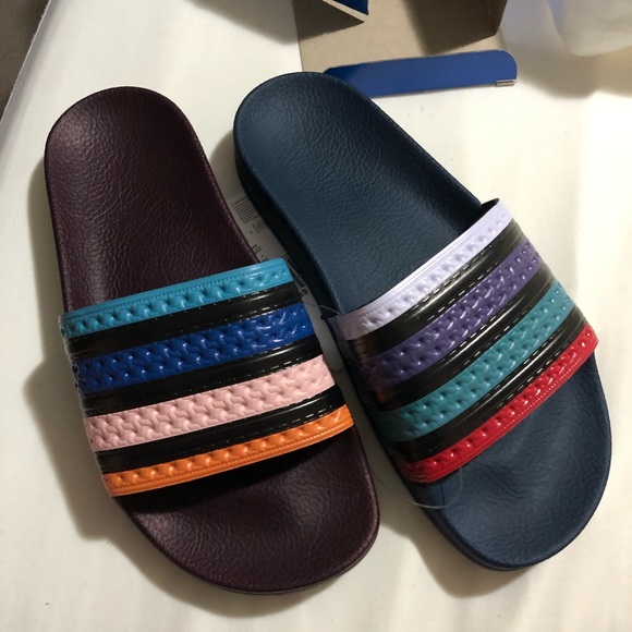 adidas adilette colors